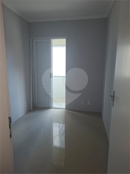 Apartamento à venda com 3 quartos, sendo 1 suíte,  em Vila São Sebastião, Mogi das Cruzes, SP