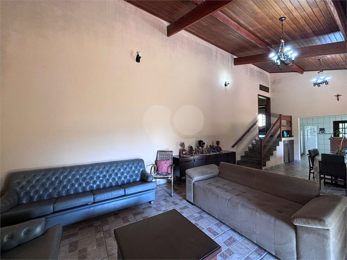 Casa Térrea à venda com 4 quartos, sendo 2 suítes, em Alpes D'Ouro, Bom Jesus dos Perdões, SP
