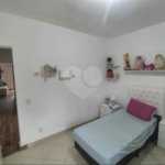 Casa à venda com 2 quartos no condomínio Antilhas, Cotia - SP