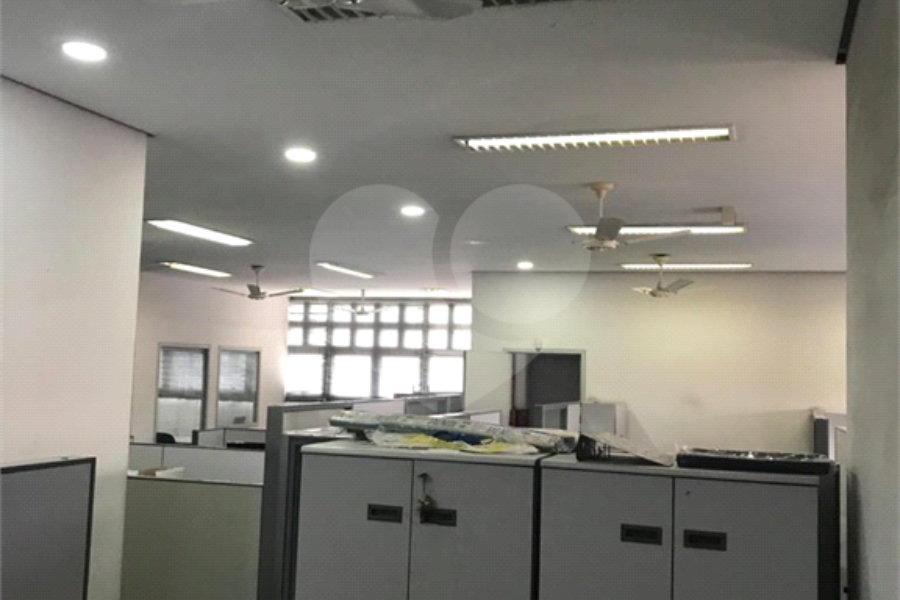 Prédio à venda em Bom Retiro, São Paulo, SP