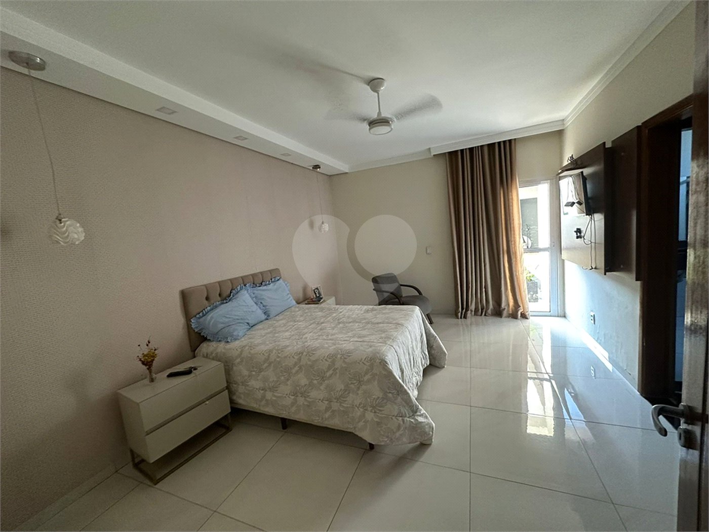 Casa à venda com 3 suítes em Cidade Jardim, Araraquara, SP