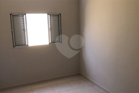 Casa à venda com 3 quartos, sendo 1 suíte, no condomínio Vista Verde, Indaiatuba - SP