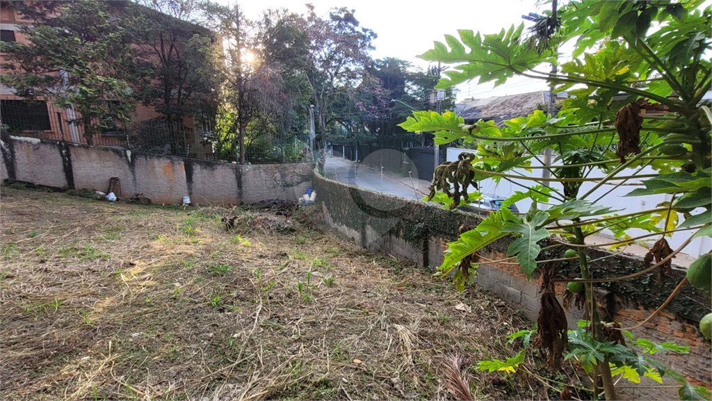 Terreno à venda em Jardim Sílvia (zona Oeste), São Paulo, SP