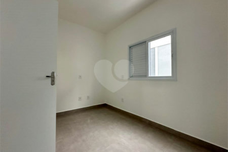 Casa à venda com 2 quartos no condomínio Residencial Vila Nova, Sorocaba - SP