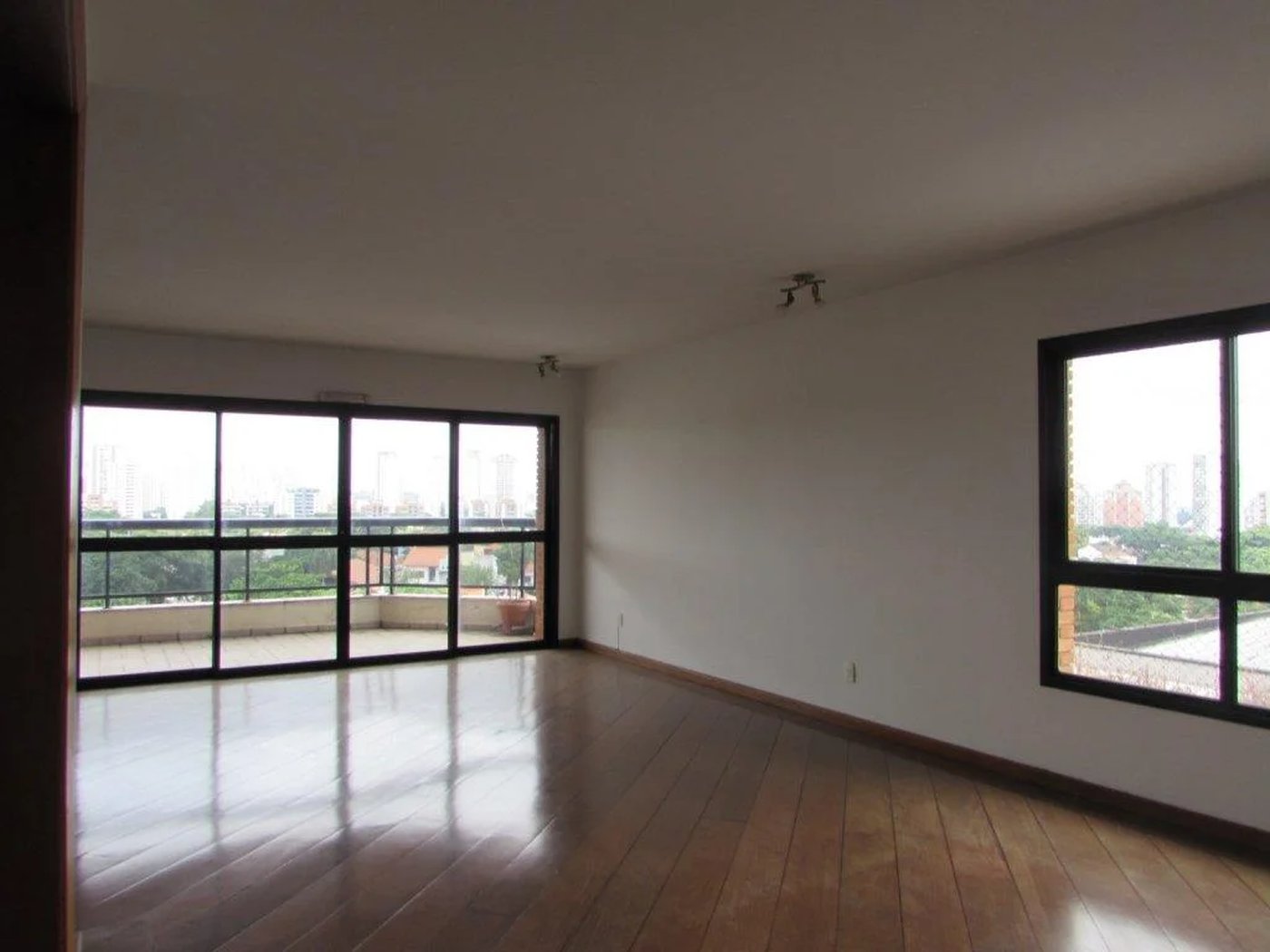 Apartamento à venda com 3 suítes em Bela Aliança, São Paulo, SP