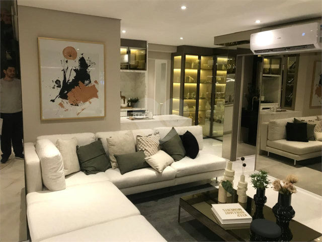 Apartamento à venda com 3 suítes em Tucuruvi, São Paulo, SP