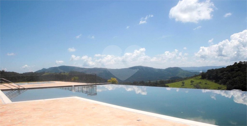 Terreno à venda com 1 suíte no condomínio Altavis Aldeia, Santana de Parnaíba - SP