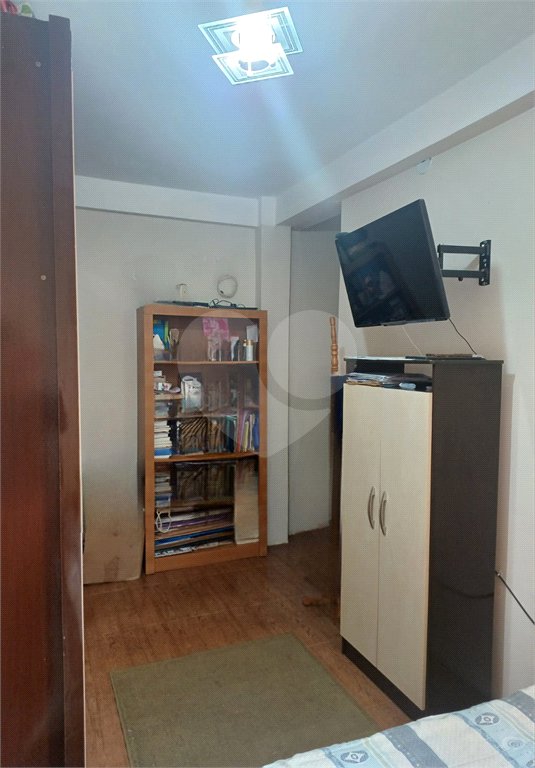 Casa à venda com 3 quartos, sendo 1 suíte,  no condomínio Altos de Poa, Poá - SP