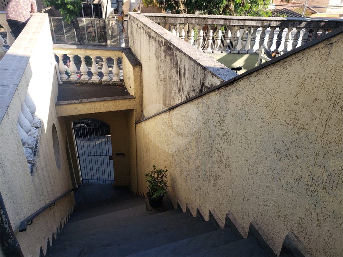 Sobrado à venda com 4 quartos em Água Fria, São Paulo, SP