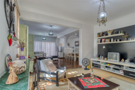 Casa de Vila à venda com 4 quartos, sendo 2 suítes, em Granja Julieta, São Paulo, SP