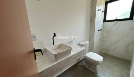 Apartamento à venda com 2 quartos, sendo 2 suítes, no Centro de Atibaia - SP
