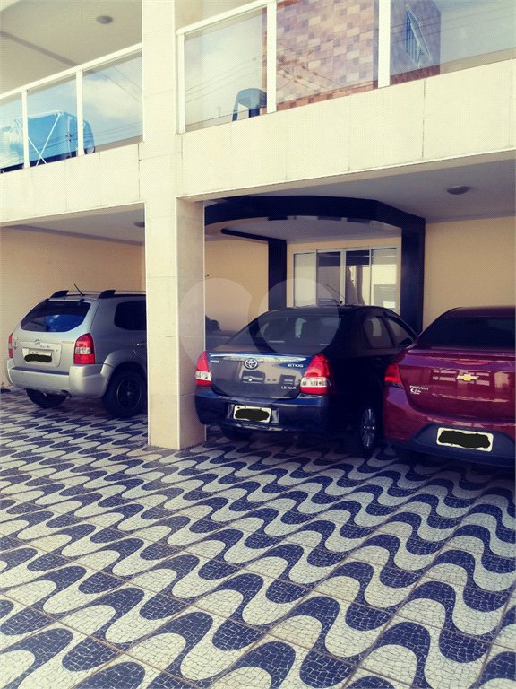 Sobrado à venda com 5 quartos em João Aranha, Paulínia, SP