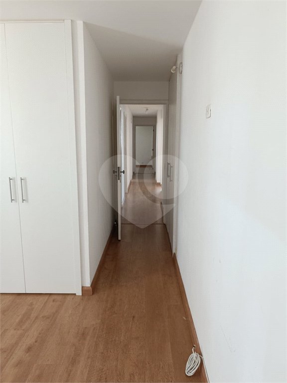 Apartamento à venda com 4 quartos, sendo 2 suítes, em Itaim Bibi, São Paulo, SP