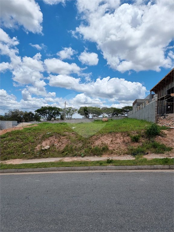 Terreno à venda no condomínio Residencial Recanto das Palmas, Vinhedo - SP