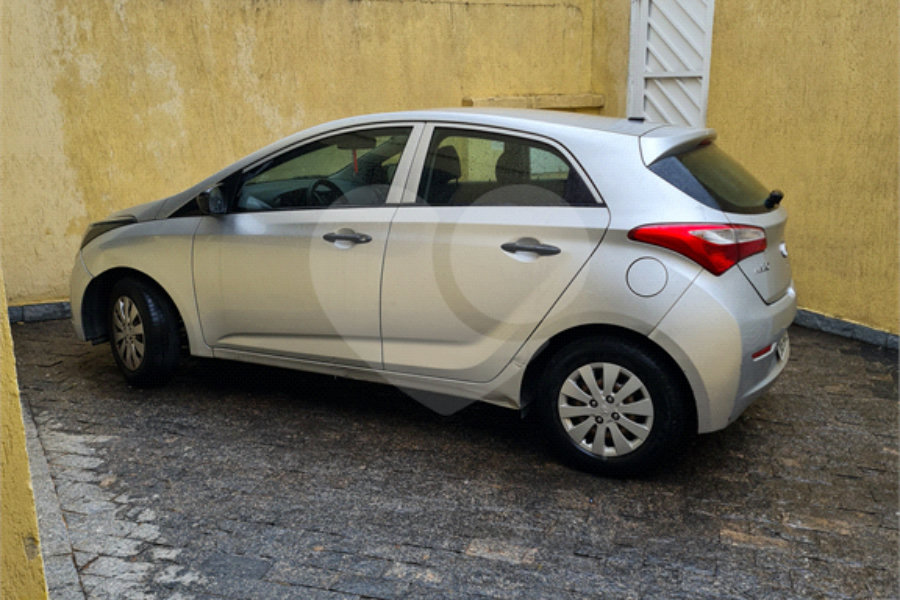 Sobrado à venda com 3 quartos, sendo 1 suíte, em Vila Ester (zona Norte), São Paulo, SP
