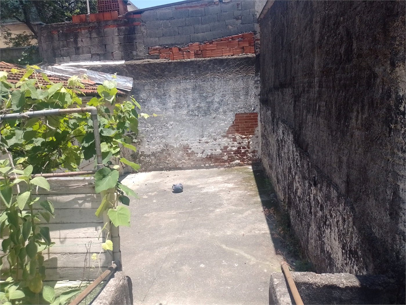 Sobrado à venda com 5 quartos em Parada Inglesa, São Paulo, SP