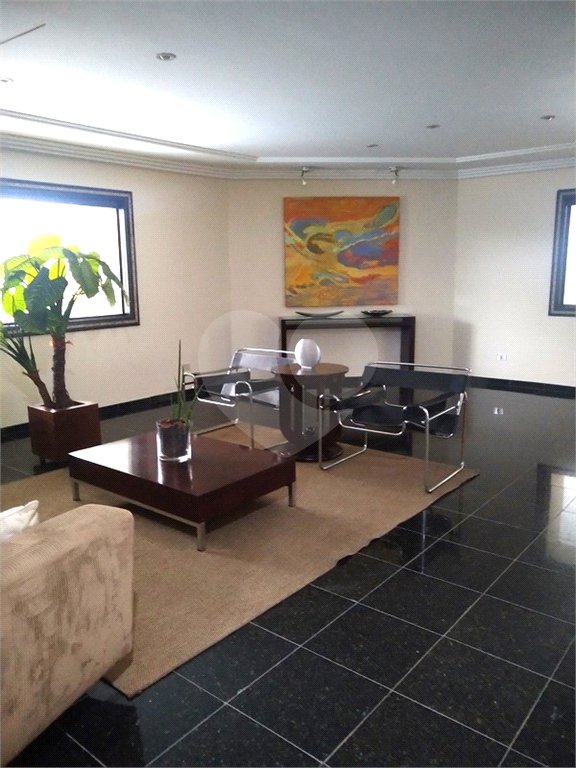 Apartamento à venda com 3 quartos, sendo 1 suíte, em Jardim Paulista, São Paulo, SP