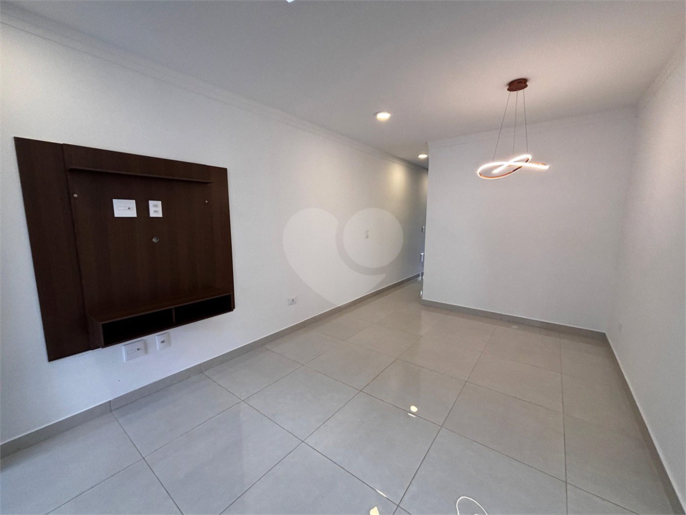 Sobrado à venda com 3 suítes em Vila Guilherme, São Paulo, SP