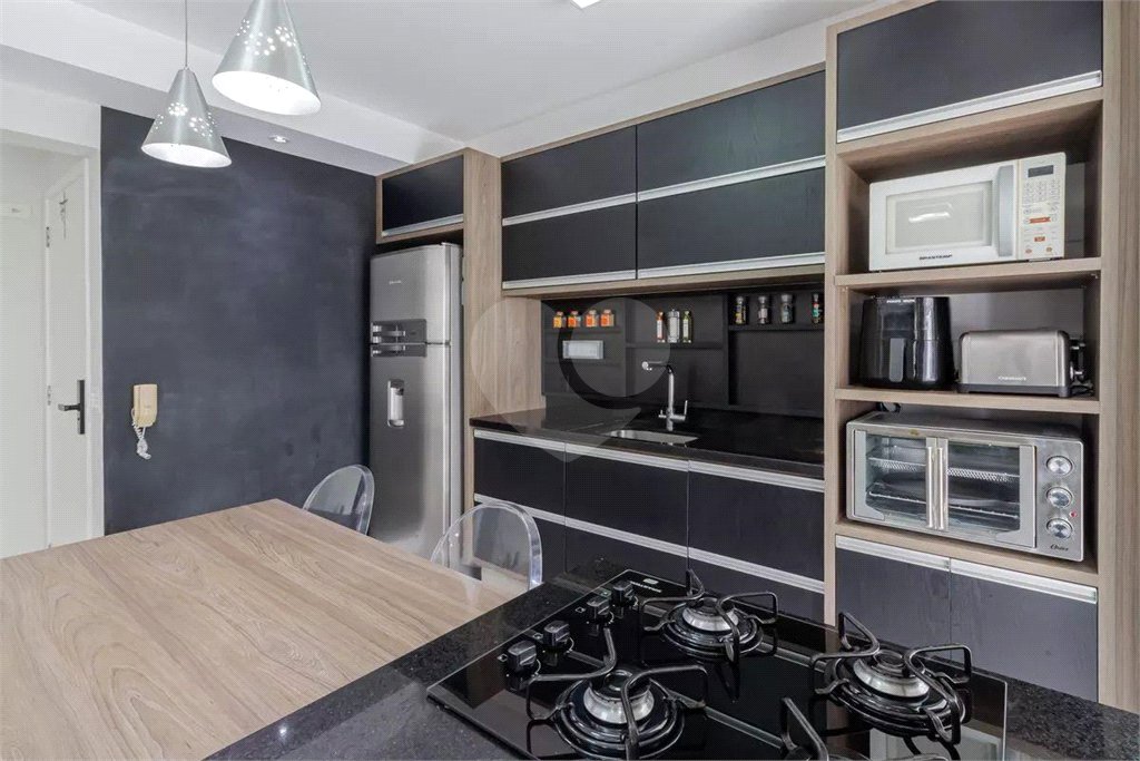 Apartamento à venda com 2 quartos, sendo 1 suíte,  em Vila Andrade, São Paulo, SP