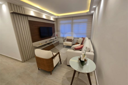 Apartamento à venda com 3 quartos, sendo 1 suíte,  em Santana, São Paulo, SP