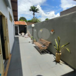 Casa à venda com 3 quartos, sendo 1 suíte, em Parque Laranjeiras, Araraquara, SP