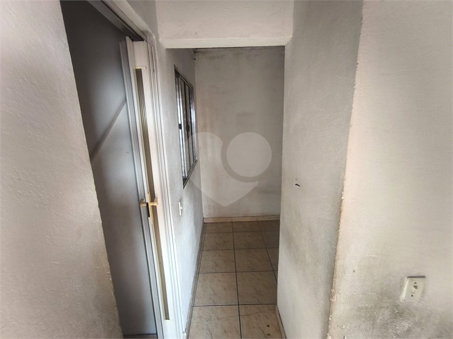 Casa à venda ou para alugar com 5 quartos, sendo 1 suíte,  em Parque Independência, São Paulo, SP