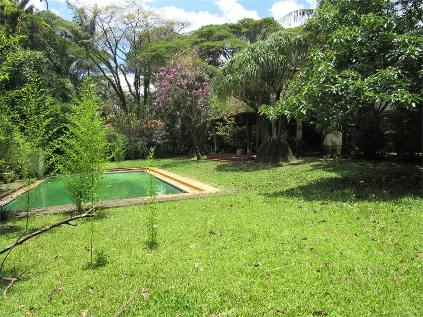 Casa à venda com 4 suítes em Jardim Guedala, São Paulo, SP