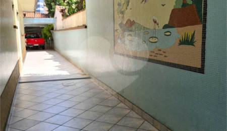 Sobrado à venda com 3 quartos em Campo Belo, São Paulo, SP
