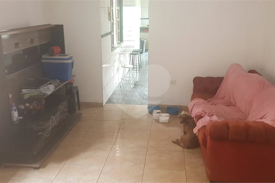 Sobrado à venda com 3 quartos, sendo 1 suíte, em Vila Nova Cachoeirinha, São Paulo, SP