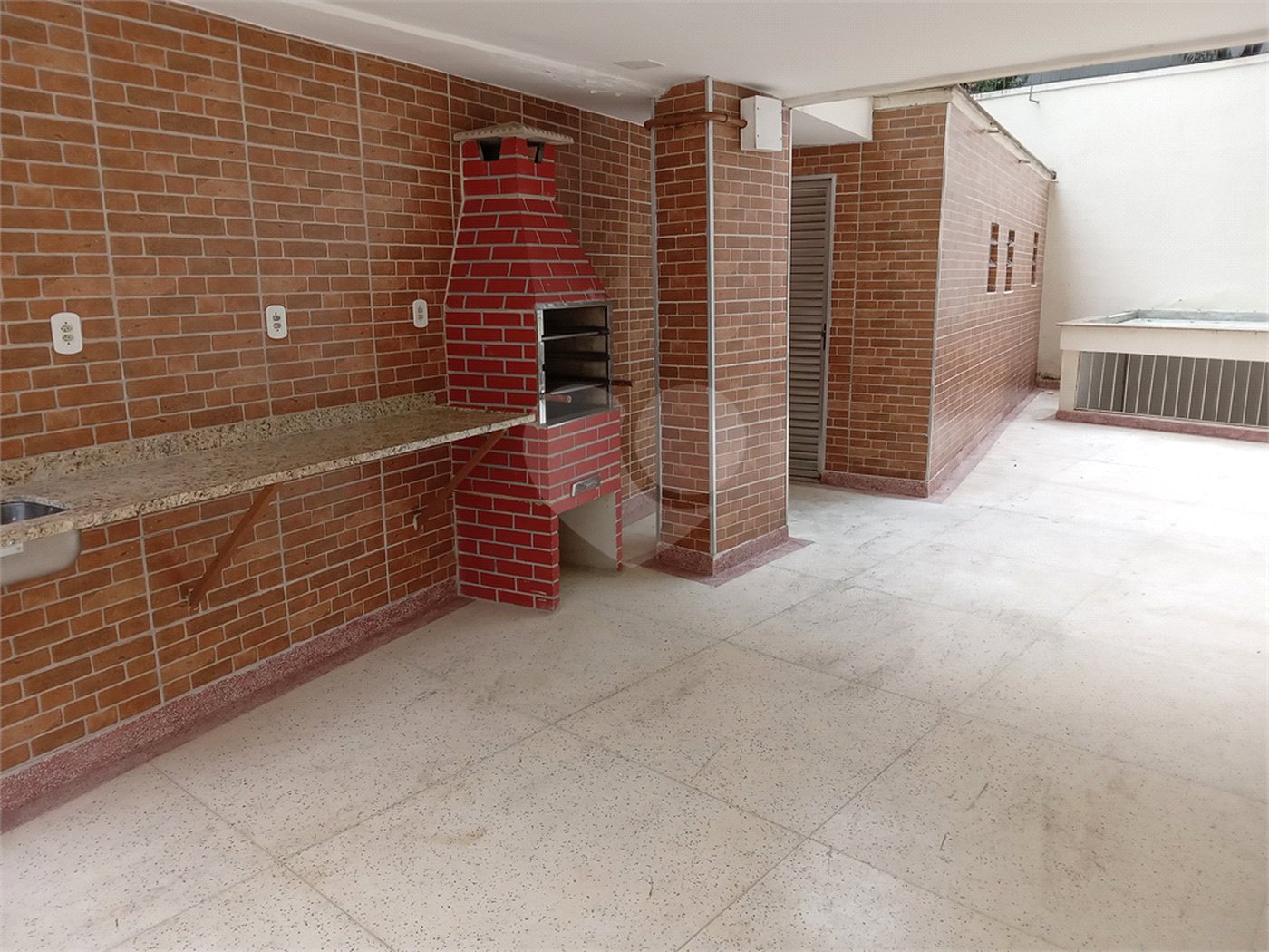Apartamento à venda com 4 quartos, sendo 1 suíte, em Tijuca, Rio de Janeiro, RJ
