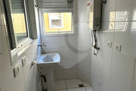 Apartamento para alugar com 3 quartos, sendo 1 suíte, em Atibaia Jardim, Atibaia, SP