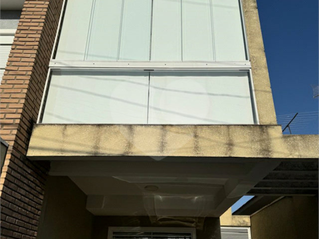 Sobrado à venda com 3 suítes em Santa Terezinha, São Paulo, SP