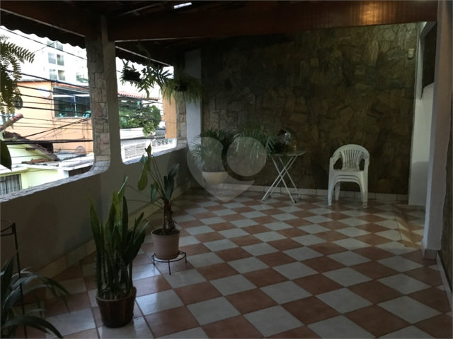 Sobrado à venda com 3 suítes em Vila Guilherme, São Paulo, SP