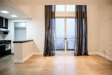 Apartamento à venda com 1 quarto em Vila Suzana, São Paulo, SP