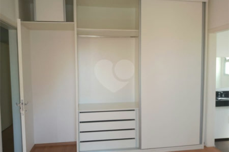 Apartamento à venda com 3 quartos, sendo 1 suíte, em Jardim São Paulo(zona Norte), São Paulo, SP