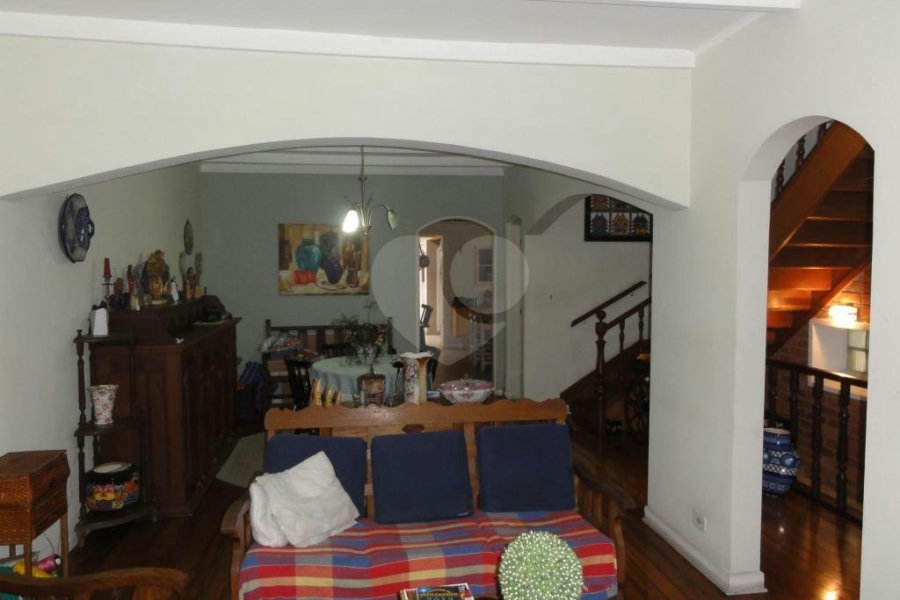 Sobrado à venda com 3 quartos em Água Fria, São Paulo, SP