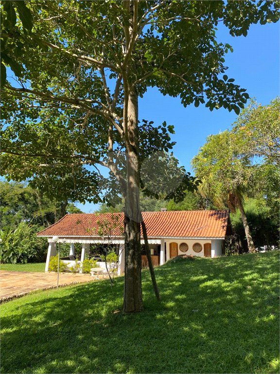 Sítio à venda com 4 quartos, sendo 3 suítes, em Aguas de Igaratá, Igaratá, SP