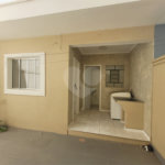 Casa à venda com 3 quartos, sendo 1 suíte, em Parque Maria Domitila, São Paulo, SP