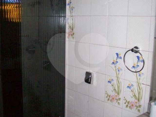 Sobrado à venda com 3 suítes em Carandiru, São Paulo, SP