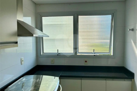 Apartamento de 130m2 à venda com 3 dormitórios e 2 vagas no Campo Belo
