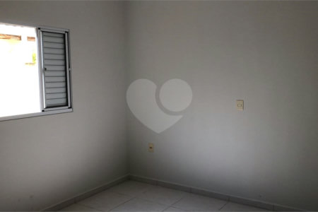 Casa à venda com 3 quartos, sendo 1 suíte, no condomínio Vista Verde, Indaiatuba - SP