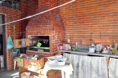 Casa Térrea à venda com 3 quartos, sendo 1 suíte, em Vila Paulicéia, São Paulo, SP
