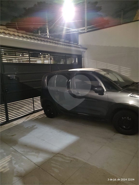 Sobrado à venda com 2 suítes em Vila Nivi, São Paulo, SP