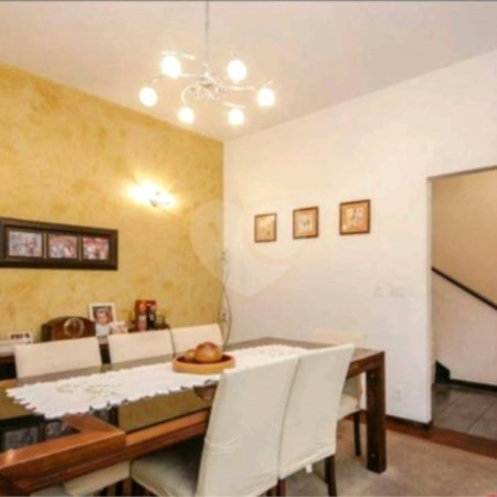 Casa à venda com 3 quartos em Lapa, São Paulo, SP