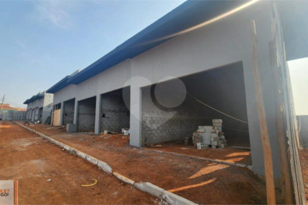 Salão Comercial para alugar em Jardim das Cerejeiras, Atibaia, SP