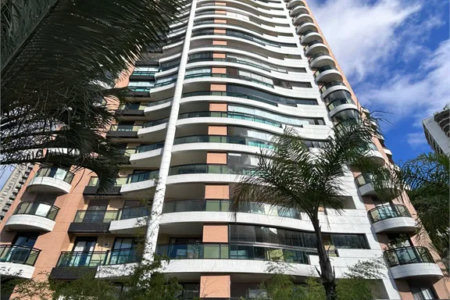 Apartamento à venda com 3 suítes em Vila Suzana, São Paulo, SP