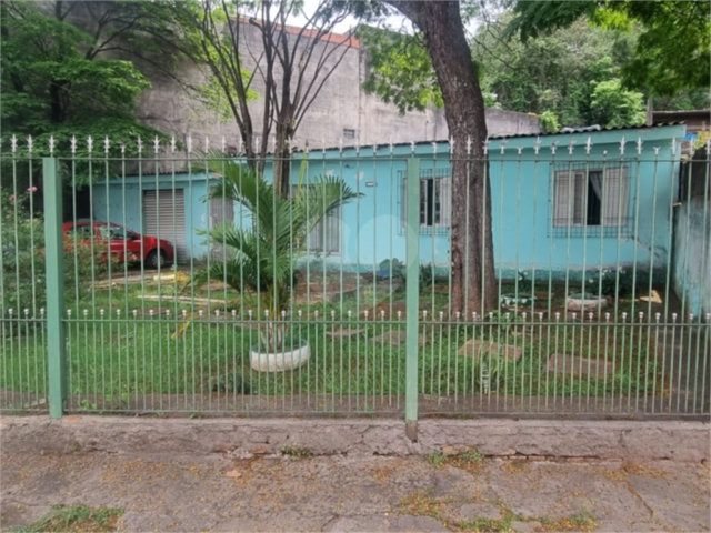 Casa Térrea à venda com 3 quartos em Imirim, São Paulo, SP