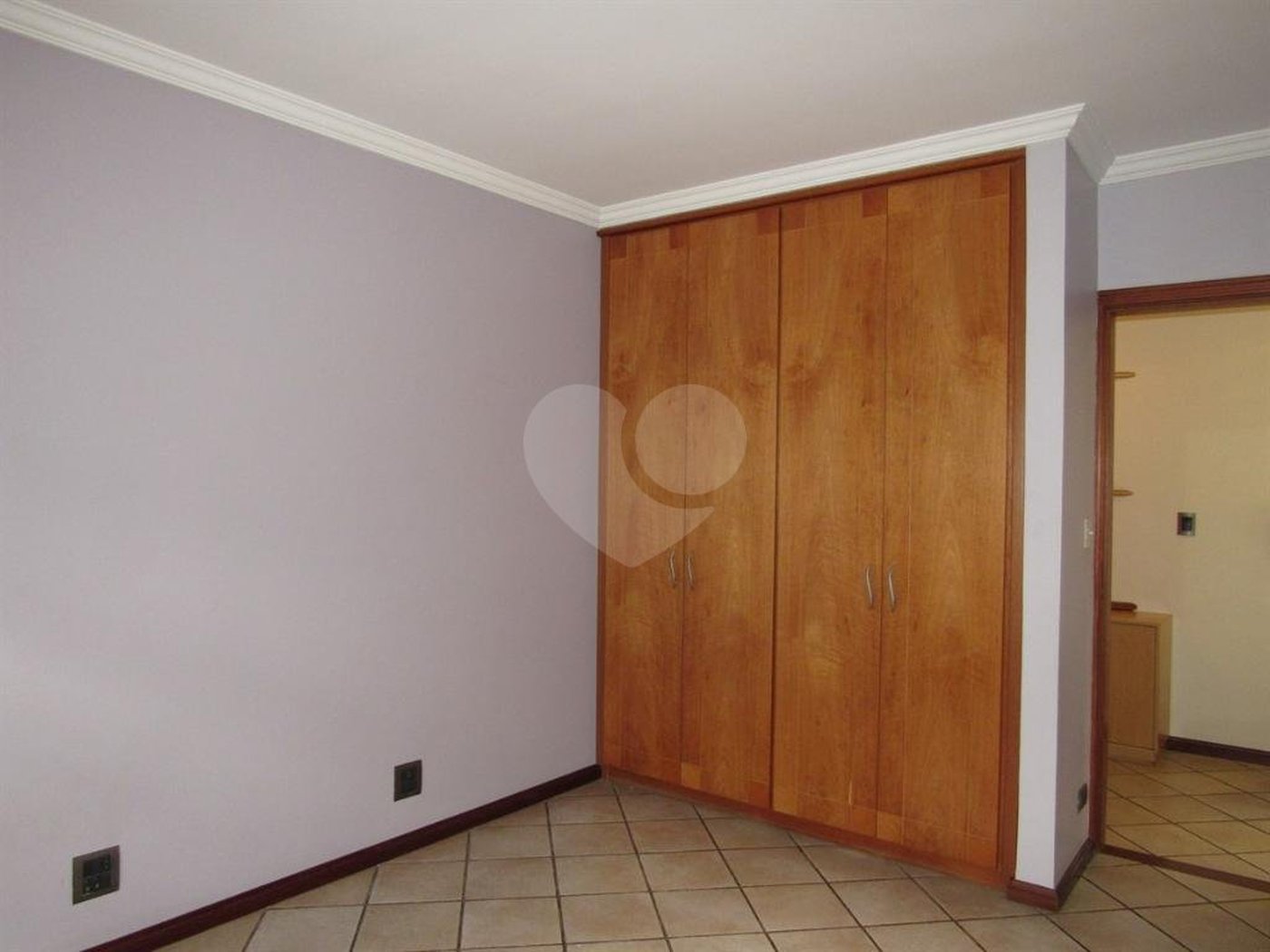 Sobrado à venda com 3 quartos, sendo 1 suíte, em Brooklin, São Paulo, SP