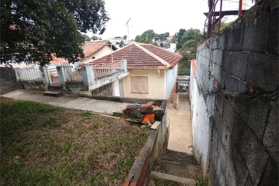 Sobrado à venda com 3 quartos, sendo 1 suíte,  em Tremembé, São Paulo, SP