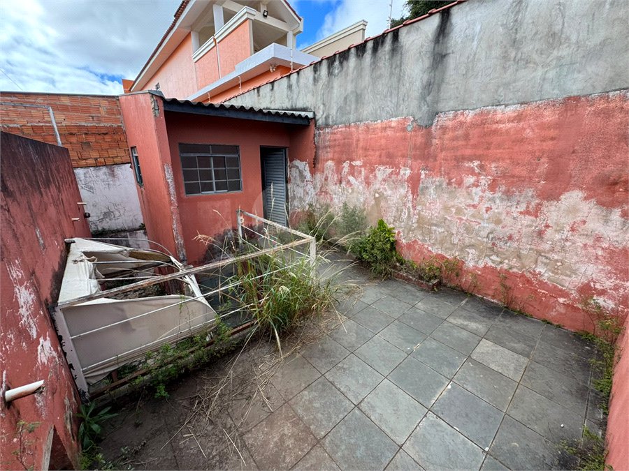 Casa à venda ou para alugar com 2 quartos, sendo 1 suíte, em Jardim Fogaça, Itapetininga, SP